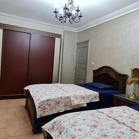 Comfy 2-Bedrooms Apartment In Cairo 44-2 Ngoại thất bức ảnh