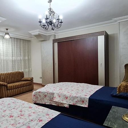 Comfy 2-Bedrooms Apartment In Cairo 44-2 Ngoại thất bức ảnh