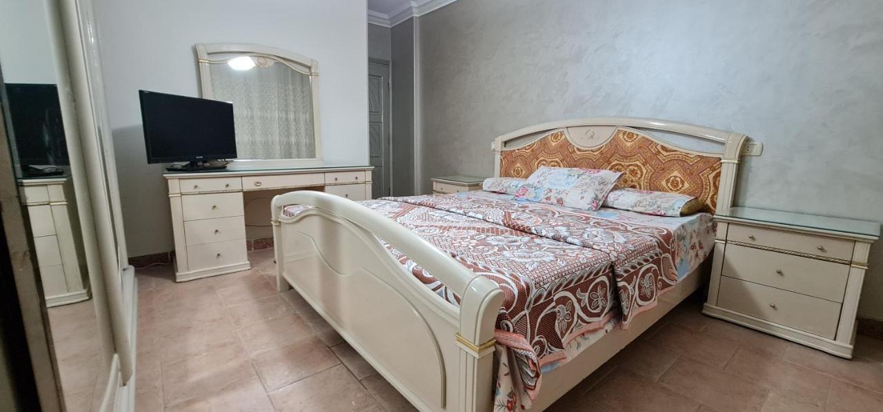 Comfy 2-Bedrooms Apartment In Cairo 44-2 Ngoại thất bức ảnh