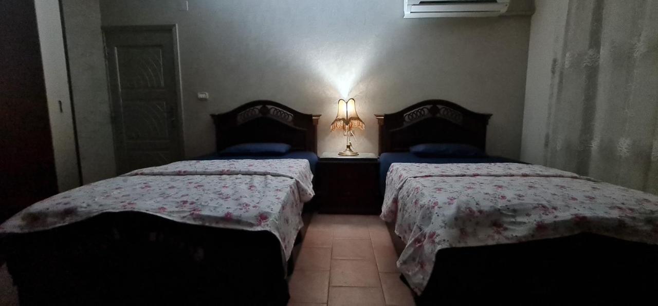 Comfy 2-Bedrooms Apartment In Cairo 44-2 Ngoại thất bức ảnh