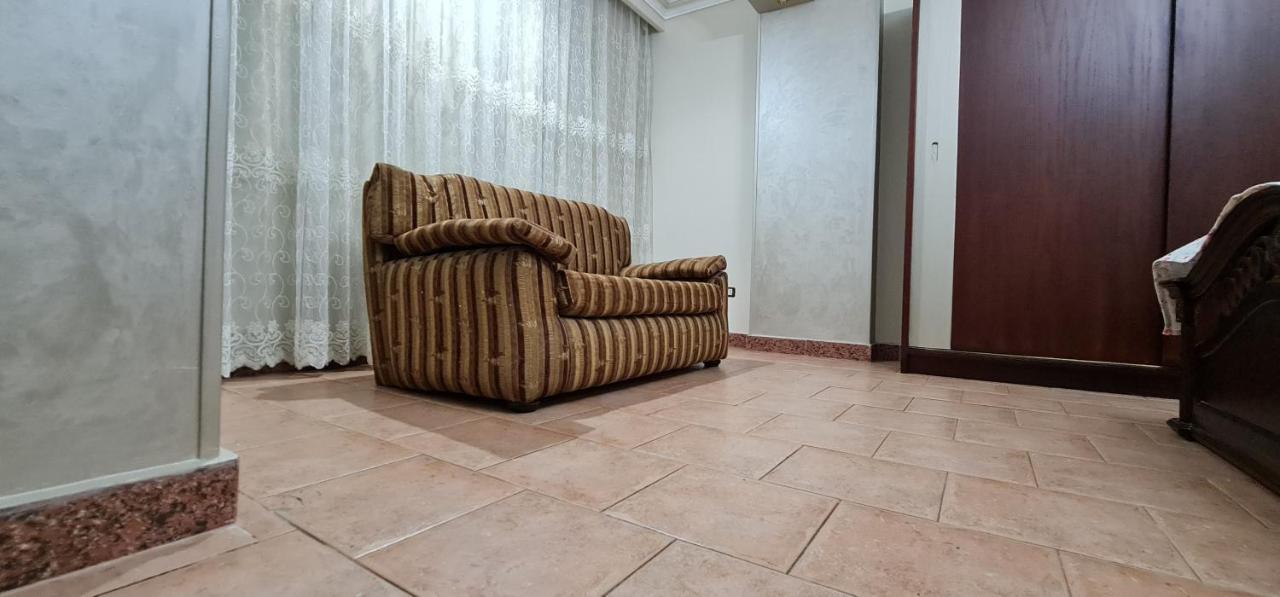 Comfy 2-Bedrooms Apartment In Cairo 44-2 Ngoại thất bức ảnh